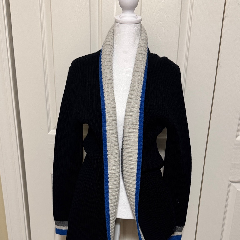 Kit and Ace Black and Gray Cardigan